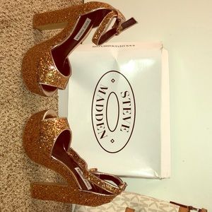 Wacky Gold Glitter Steve Madden high heel shoe